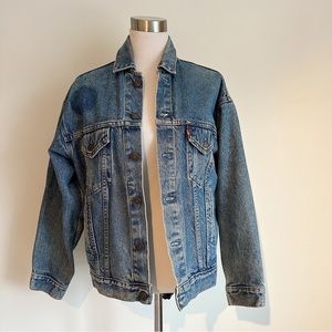 Levi’s Unisex Blue Denim Jean Jacket, Vintage size Small